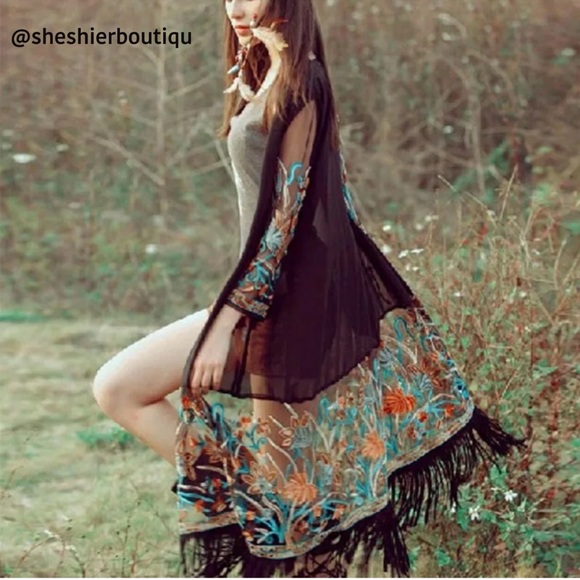 Boutique Tops - 💜Embroidered Fringe Boho Kimono💜